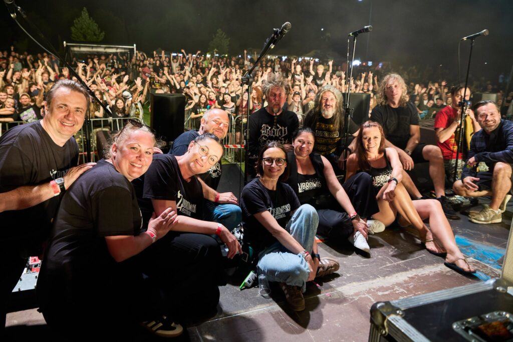 Organizatorzy Żubrowisko Festival 2026 razem Luxtorpeda / Fot. Żubrowisko Festival, Powiat Pszczyna